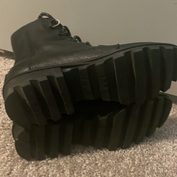 Sorel boot - Picture 4 of 5